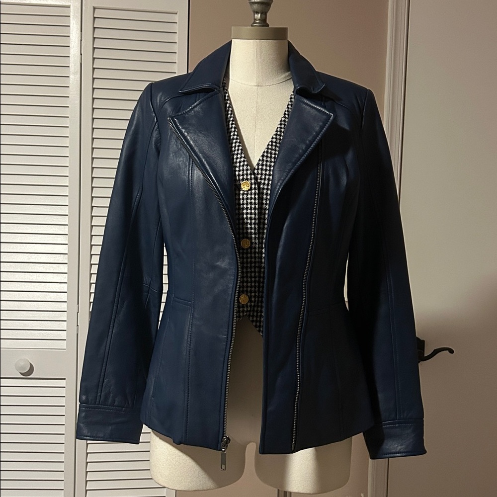 D.Co Women's Navy Leather Jacket XXS but fits like small
